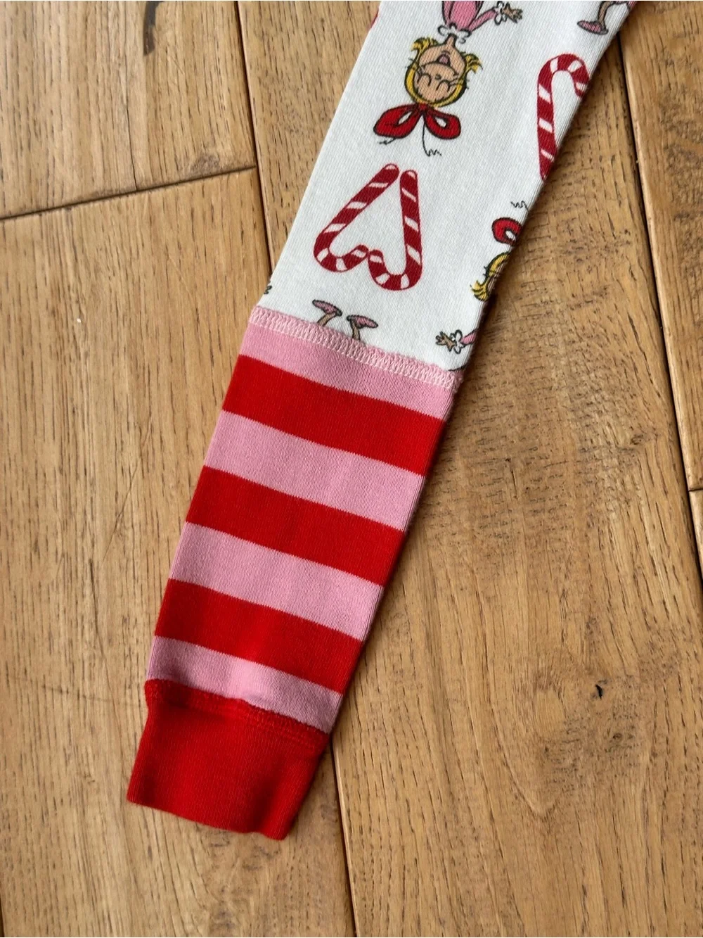 Hanna Andersson Dr. Seuss Grinch Cindy Lou Who Candy Cane Pajamas size 6-7
